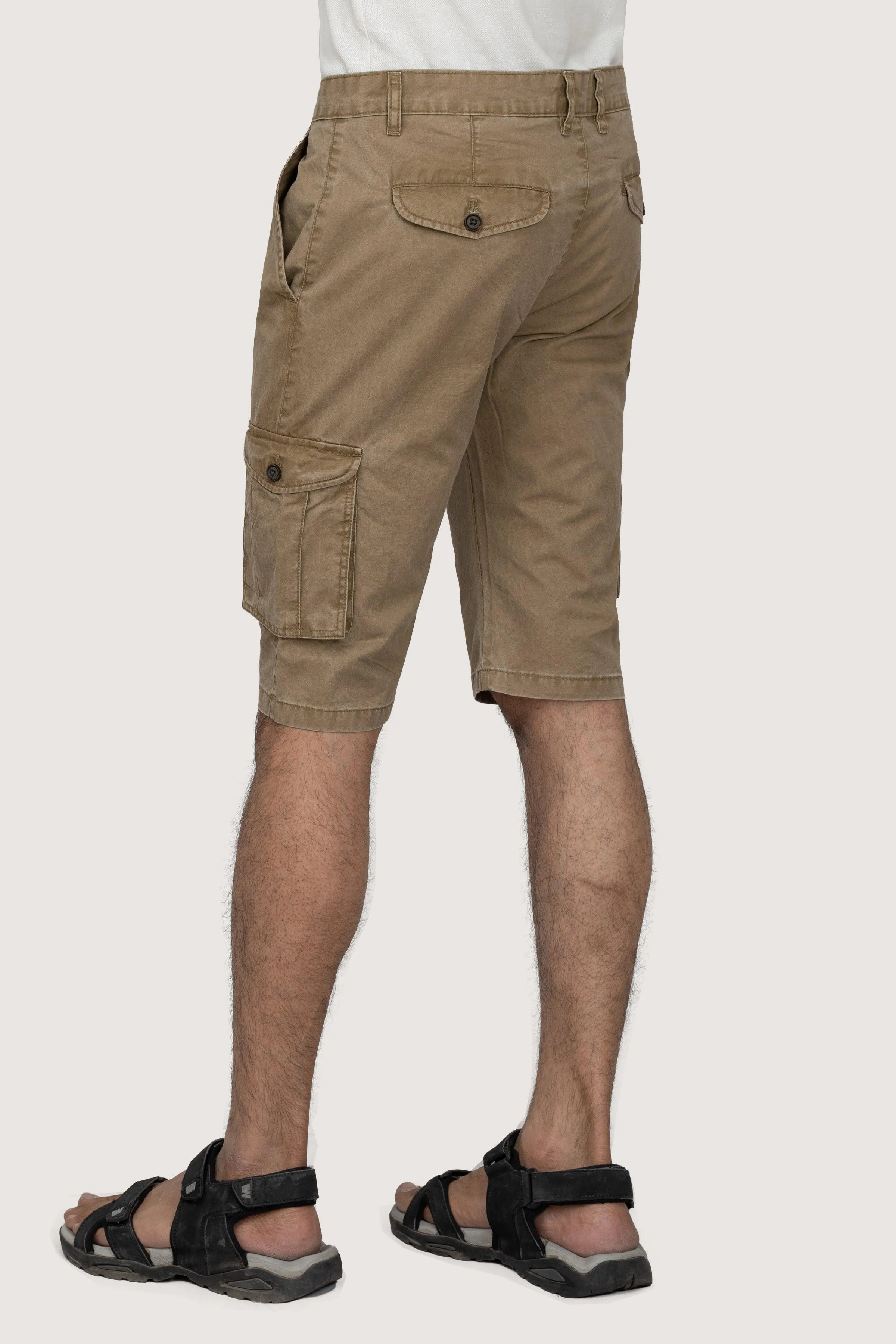 CARGO ENZYME WASHED REGULAR FIT KHAKI SHORTS