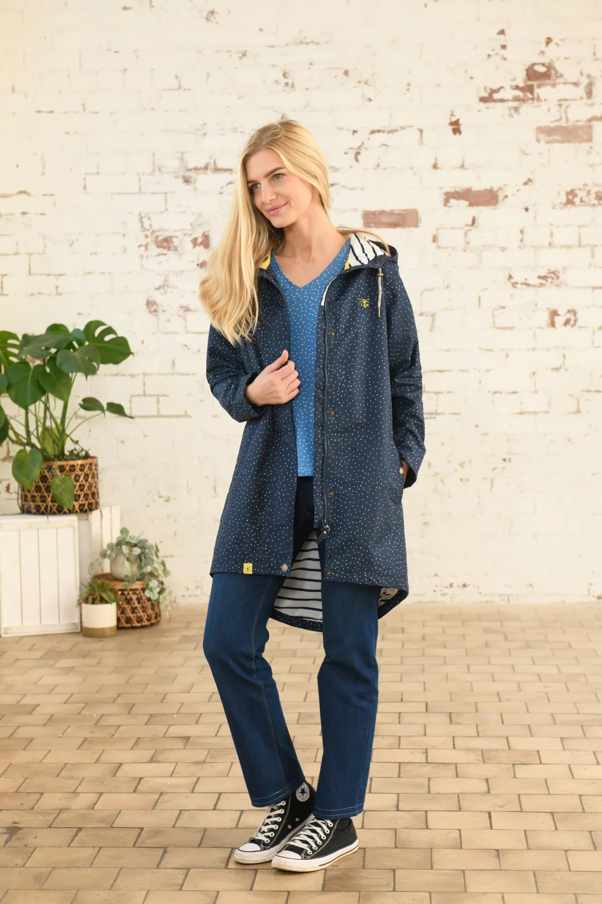 Long Beachcomber Jacket in Navy Dot