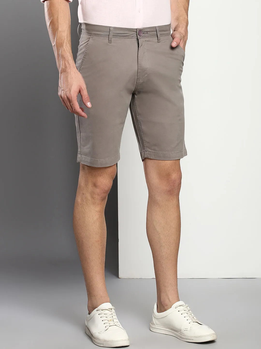 Men's Light Grey Slim Fit Mid Rise Casual Cotton Shorts