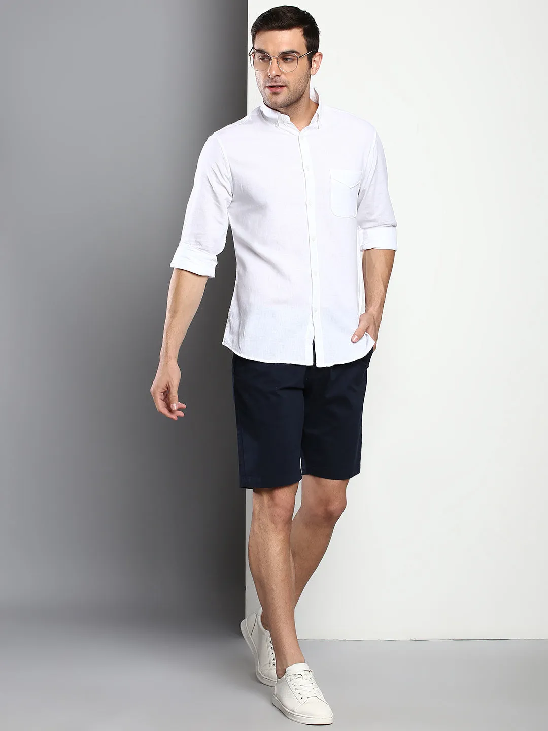 Men's Navy Slim Fit Mid Rise Casual Cotton Shorts