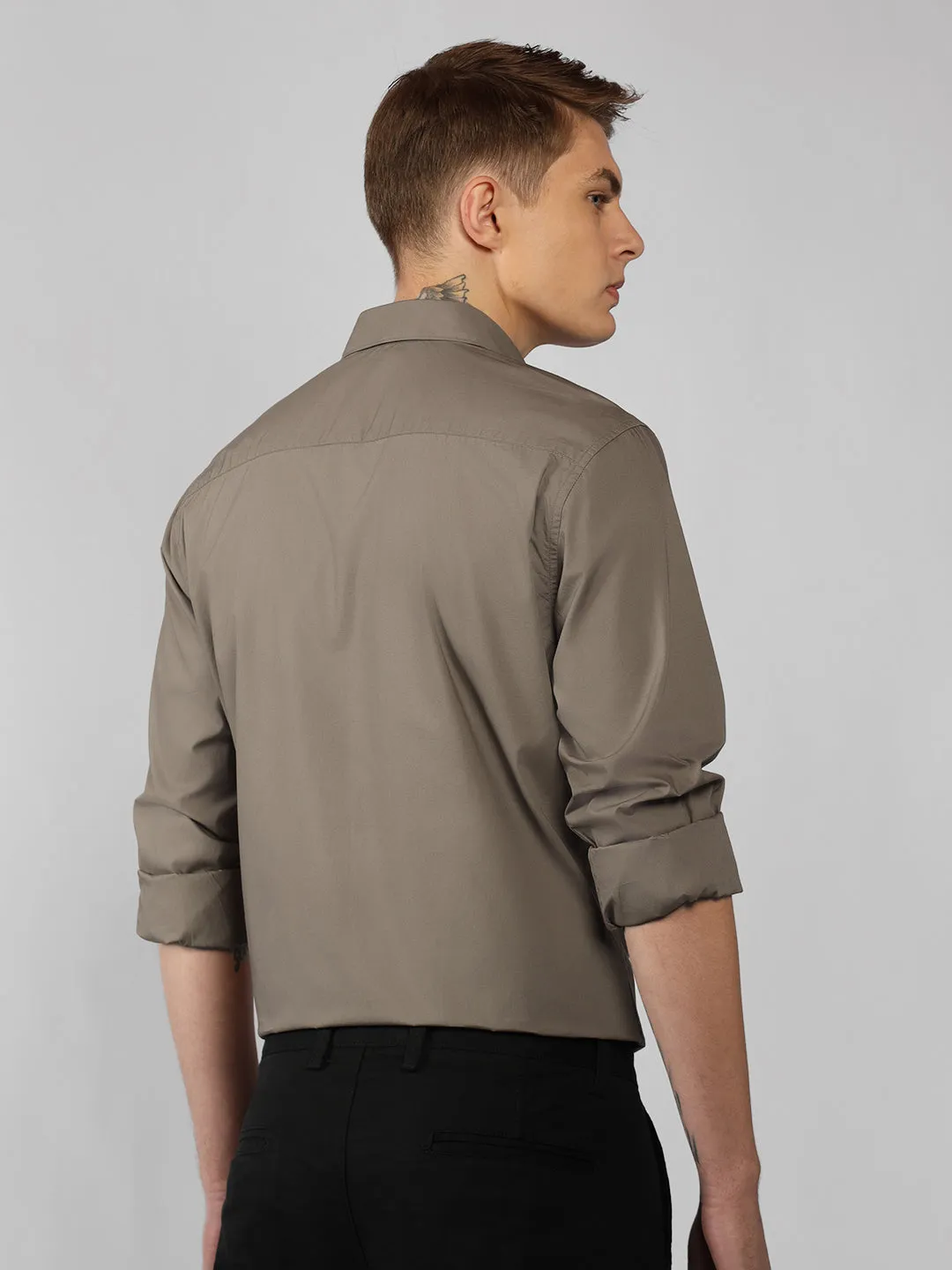 Men's Taupe Solid Spread Collar Full Sleeve Regular Fit Shirt