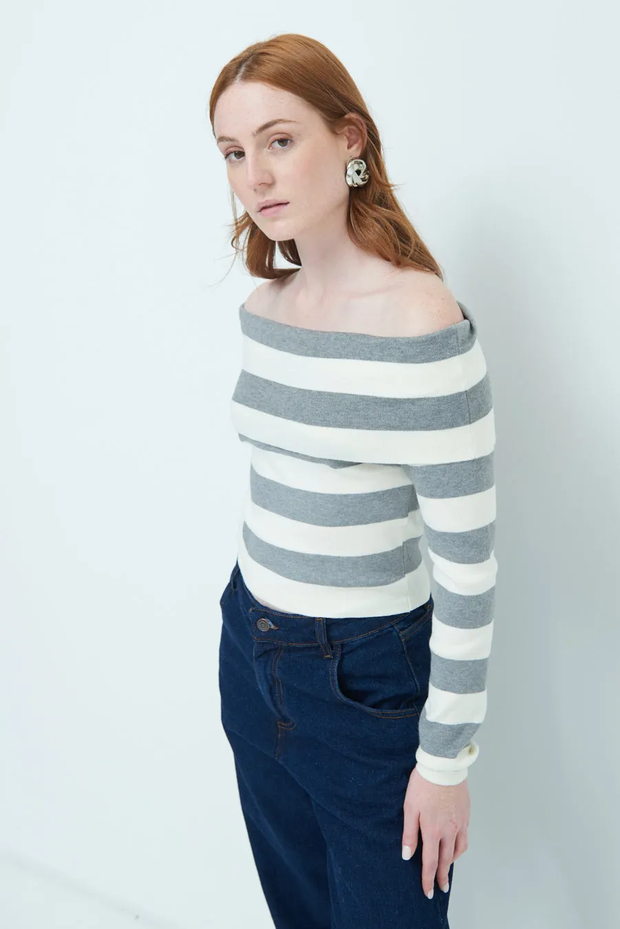 Off-shoulder striped sweater wholesale