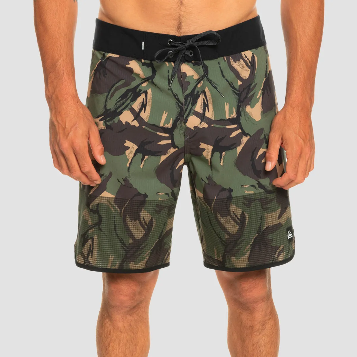 Quiksilver Highlite Scallop 19" Boardshorts Camo